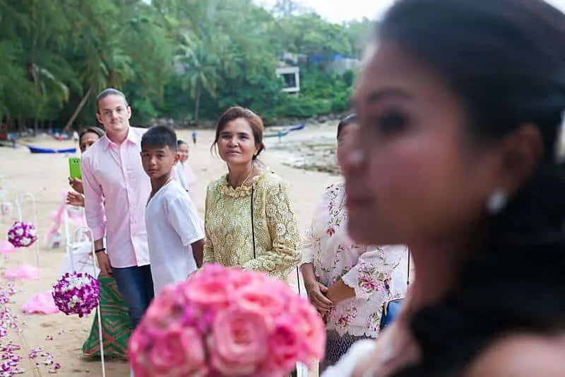 Unique & Phuket wedding at Hua Beach, Phuket — October 2017 (image 12 of 74)