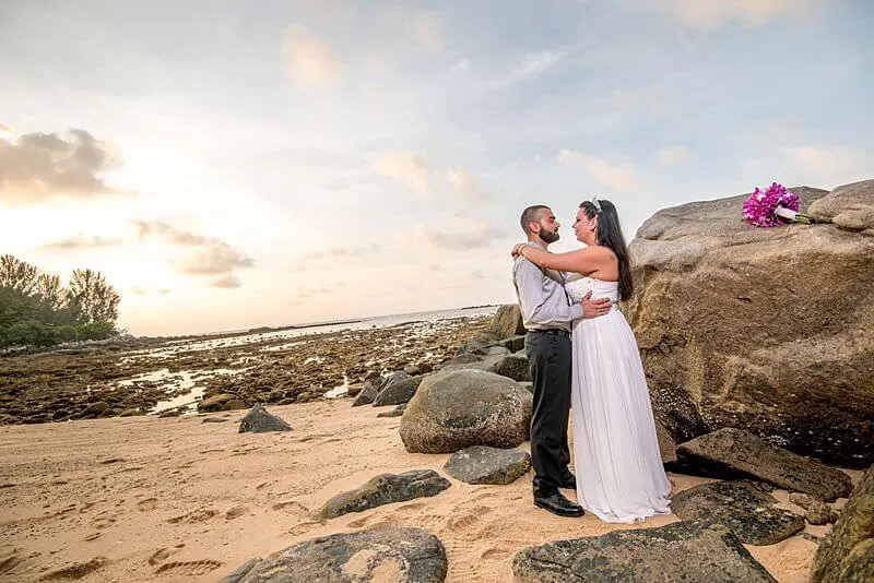 Unique & Phuket wedding at Hua Beach, Phuket — October 2017 (image 13 of 74)