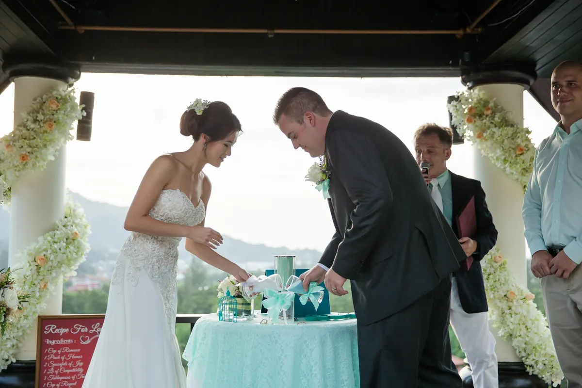 Stephan & Diana wedding at Villa Baan Chang Thai, Phuket — December 2016 (image 223 of 231)