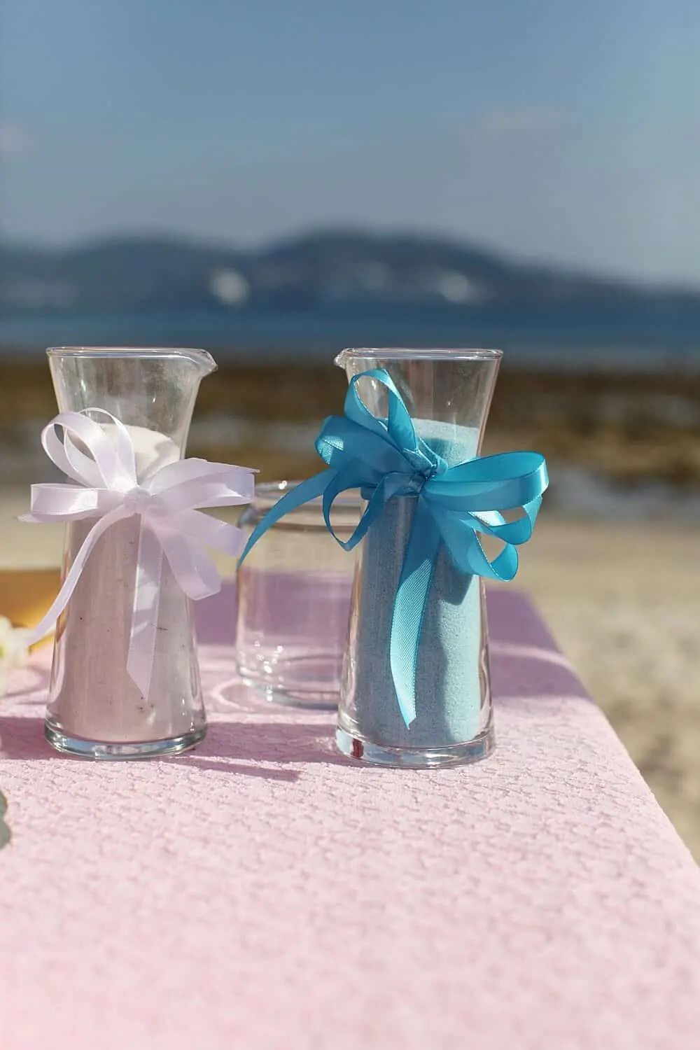 Tanya & Giorgio wedding at Thavorn Beach Villa Resort, Phuket — March 2019 (image 6 of 16)