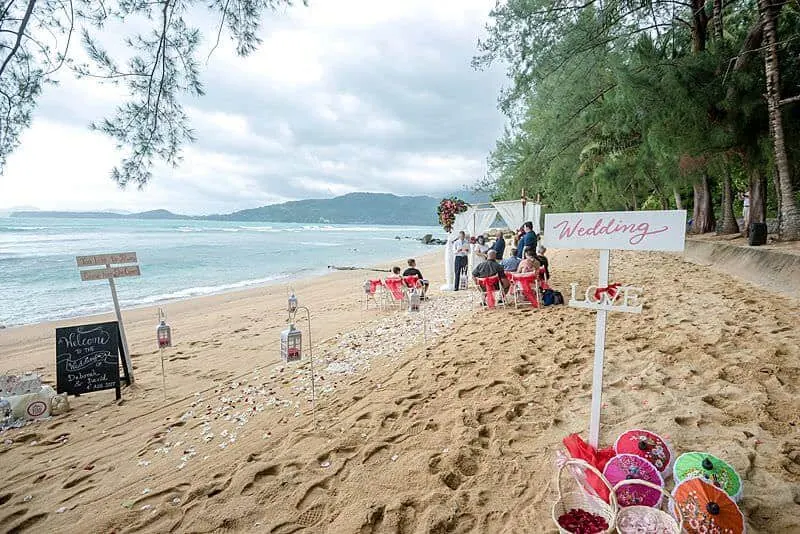 Unique & Phuket wedding at Hua Beach, Phuket — October 2017 (image 5 of 74)