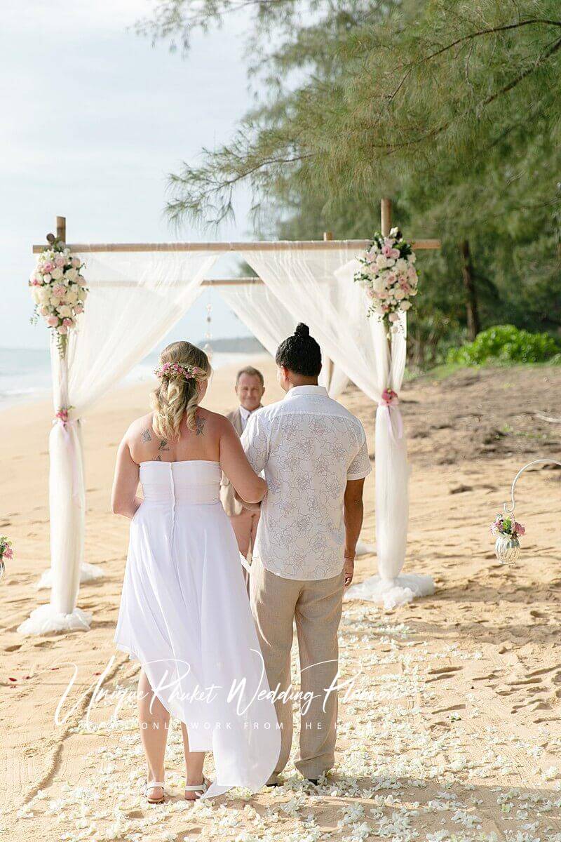 Prinsly & Karen wedding at Mai Khao Beach, Phuket — June 2018 (image 8 of 32)