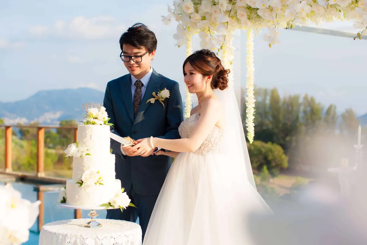 Unique & Phuket wedding at Villa Aye, Phuket — July 2017 (image 56 of 77)