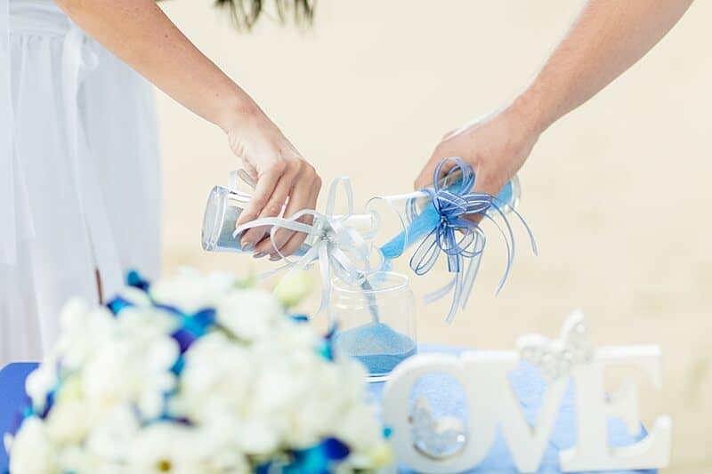 Unique & Phuket wedding at Hua Beach, Phuket — December 2017 (image 6 of 11)