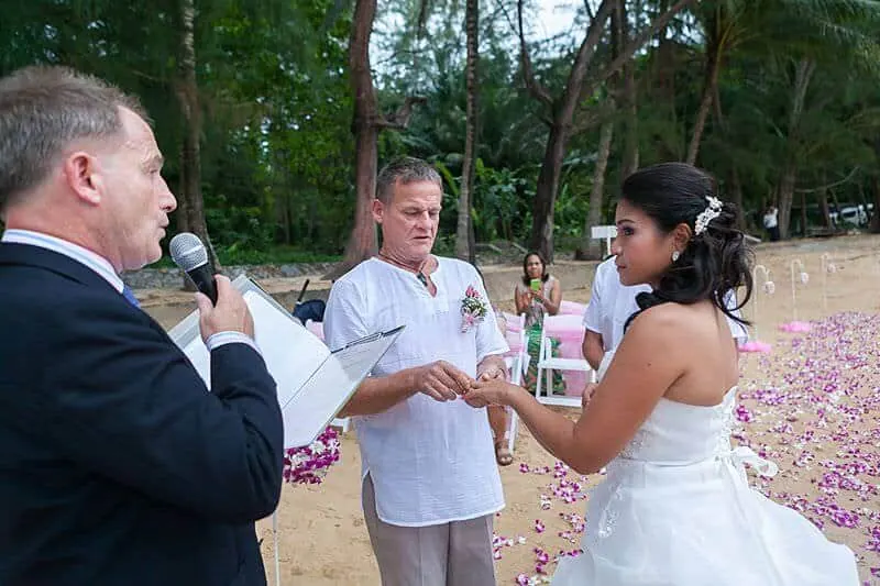 Unique & Phuket wedding at Hua Beach, Phuket — October 2017 (image 34 of 74)