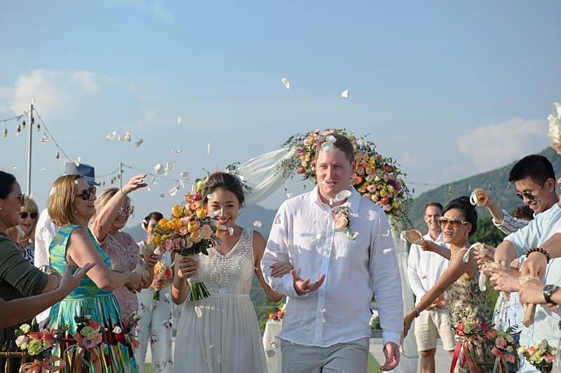 Jennifer & Garys wedding at Hotel Nook Dee, Phuket — April 2018 (image 40 of 50)