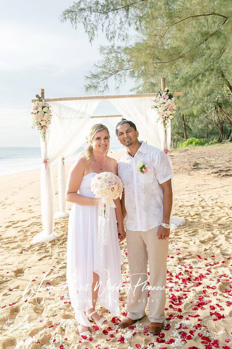 Prinsly & Karen wedding at Mai Khao Beach, Phuket — June 2018 (image 17 of 32)