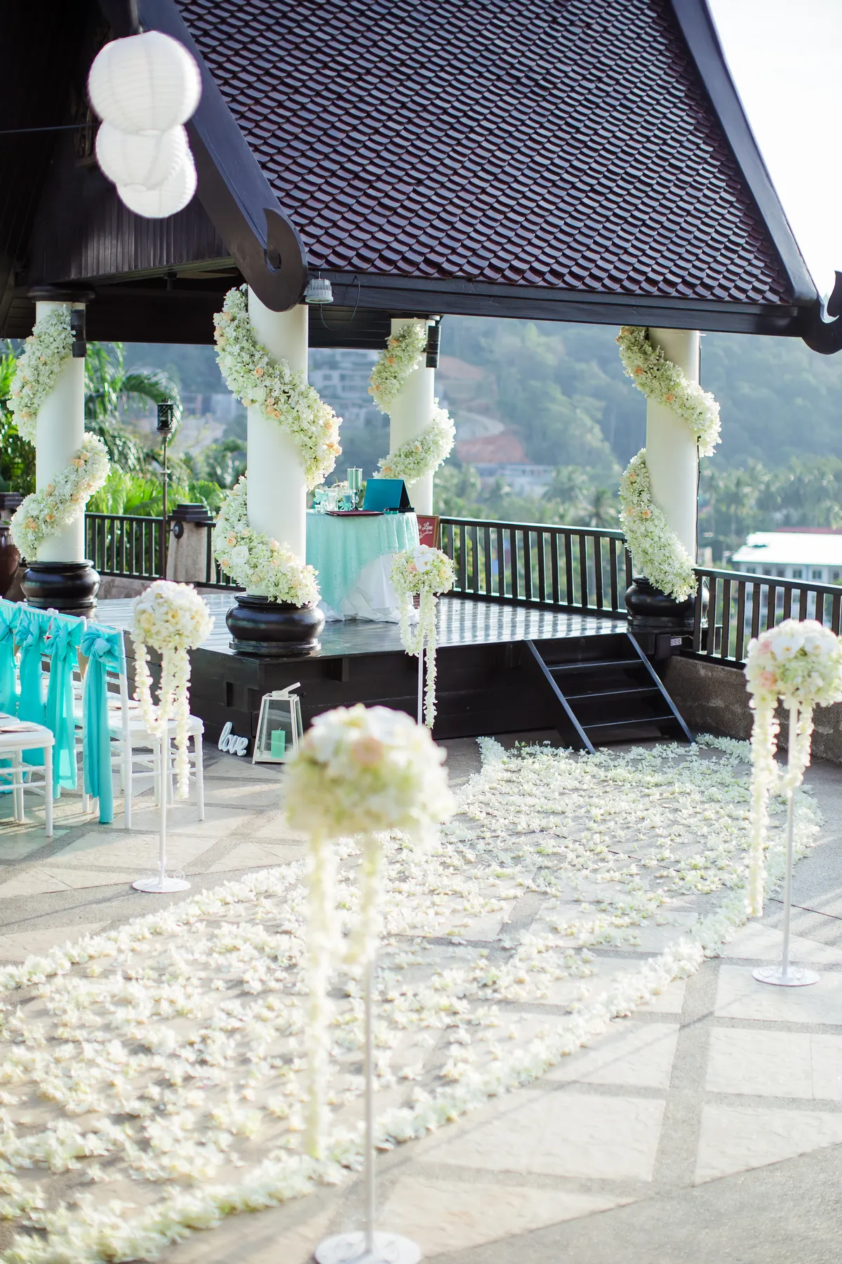Stephan & Diana wedding at Villa Baan Chang Thai, Phuket — December 2016 (image 136 of 231)