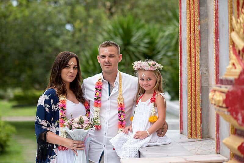 Nic & John wedding at Chalong Temple, Phuket — February 2018 (image 70 of 88)