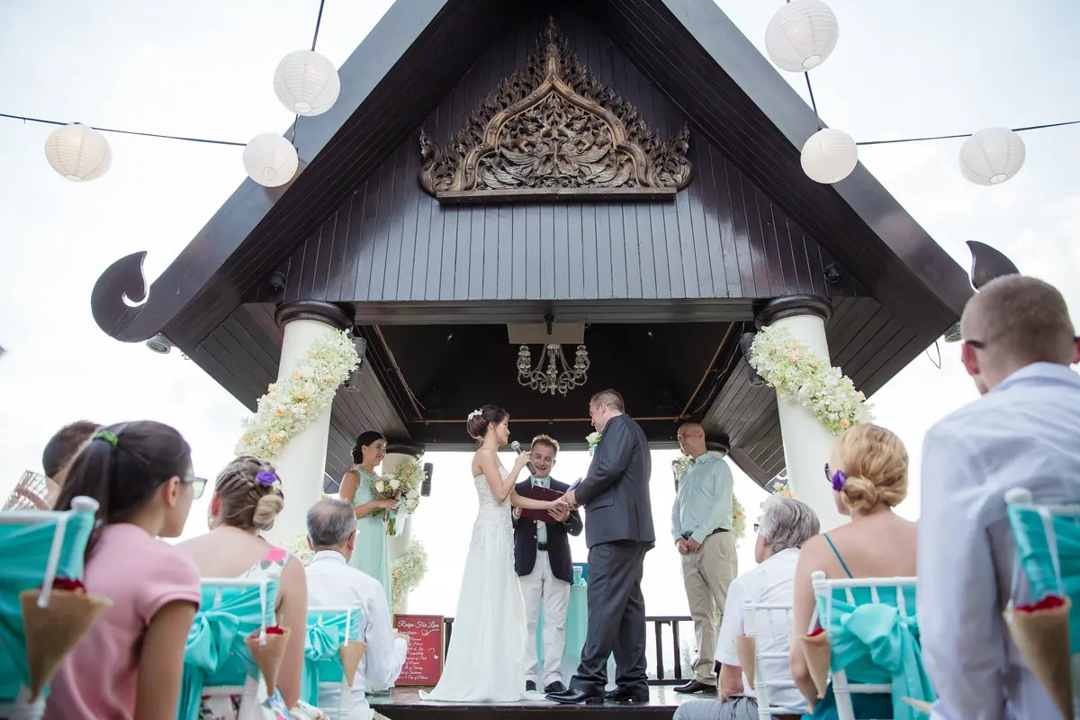 Stephan & Diana wedding at Villa Baan Chang Thai, Phuket — December 2016 (image 202 of 231)