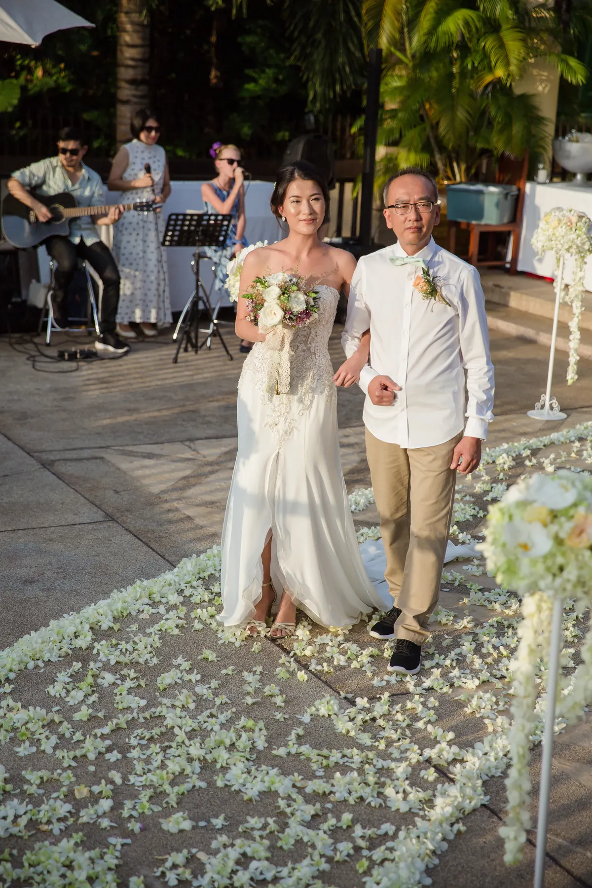 Stephan & Diana wedding at Villa Baan Chang Thai, Phuket — December 2016 (image 181 of 231)