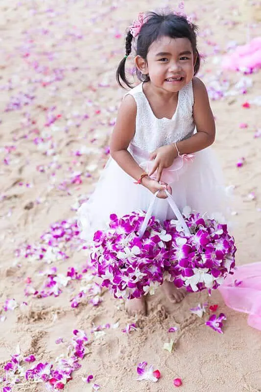 Unique & Phuket wedding at Hua Beach, Phuket — October 2017 (image 16 of 74)