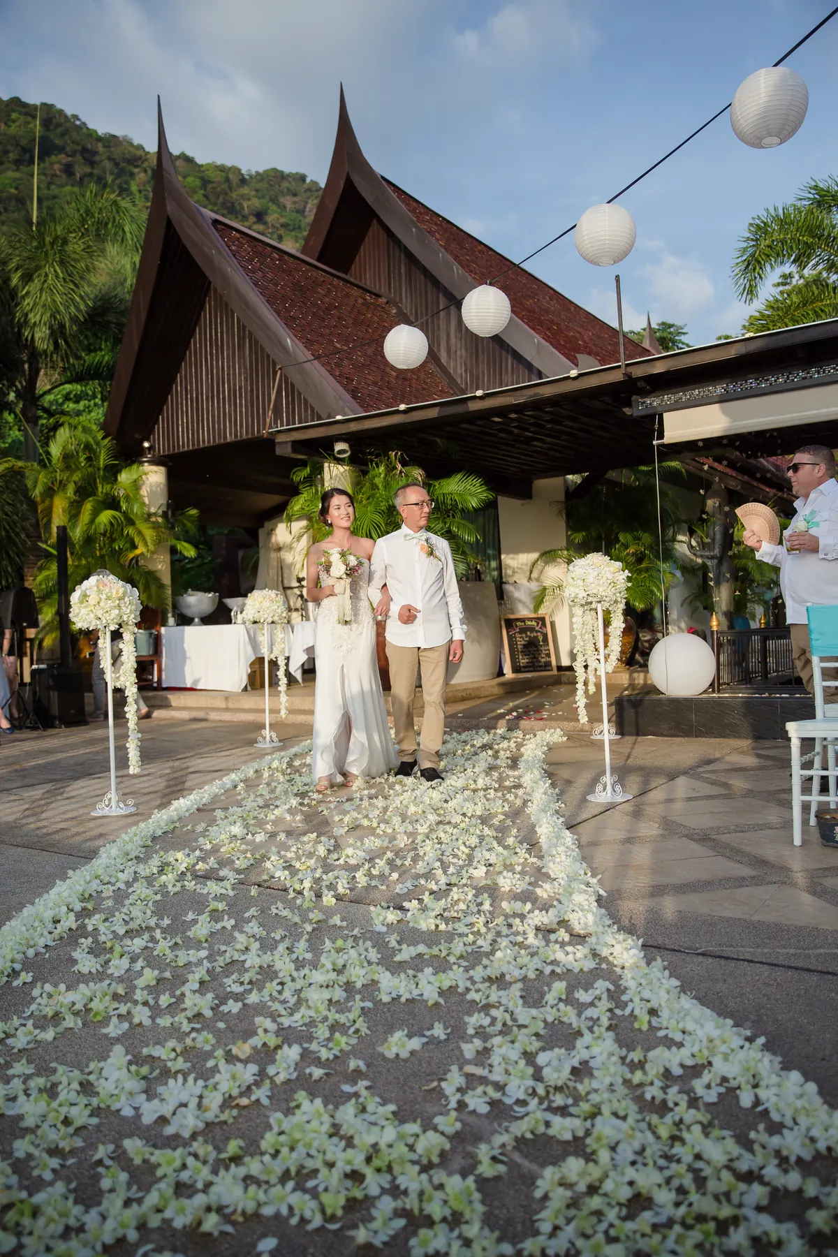 Stephan & Diana wedding at Villa Baan Chang Thai, Phuket — December 2016 (image 179 of 231)