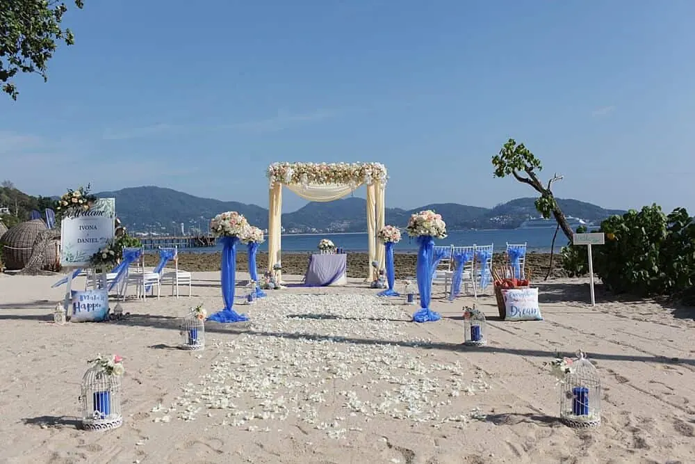 Ivona & Daniel wedding at Thavorn Beach Villa Resort, Phuket — March 2019 (image 2 of 11)