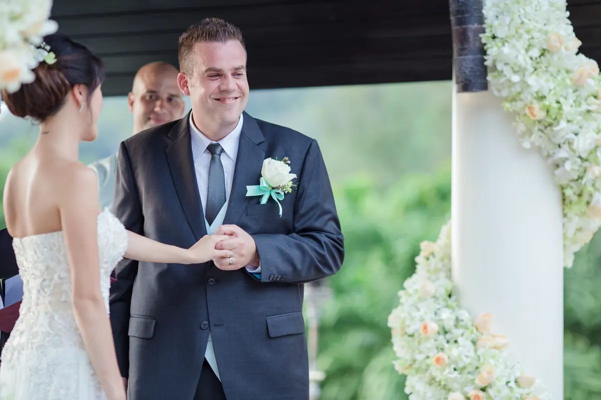 Stephan & Diana wedding at Villa Baan Chang Thai, Phuket — December 2016 (image 217 of 231)