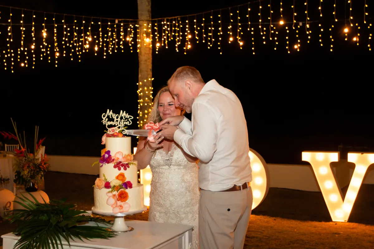 Rebecca & Glen, Villa Jia – Jivana Beach Villas, April 2023 — photograph 345 of 408