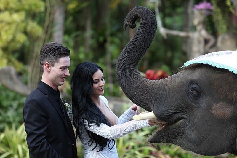 Jacklyn & Alex wedding at Thavorn Beach Villa Resort, Phuket — March 2018 (image 32 of 41)