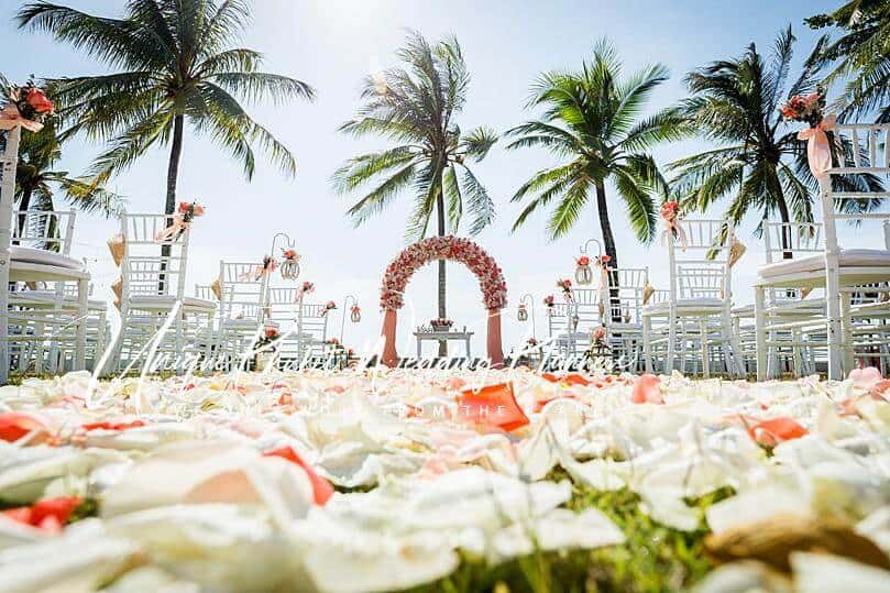 Kitty & Mike wedding at Villa Jia – Jivana Beach Villas, Phuket — February 2019 (image 24 of 31)