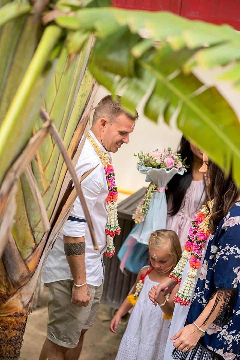 Nic & John wedding at Chalong Temple, Phuket — February 2018 (image 50 of 88)