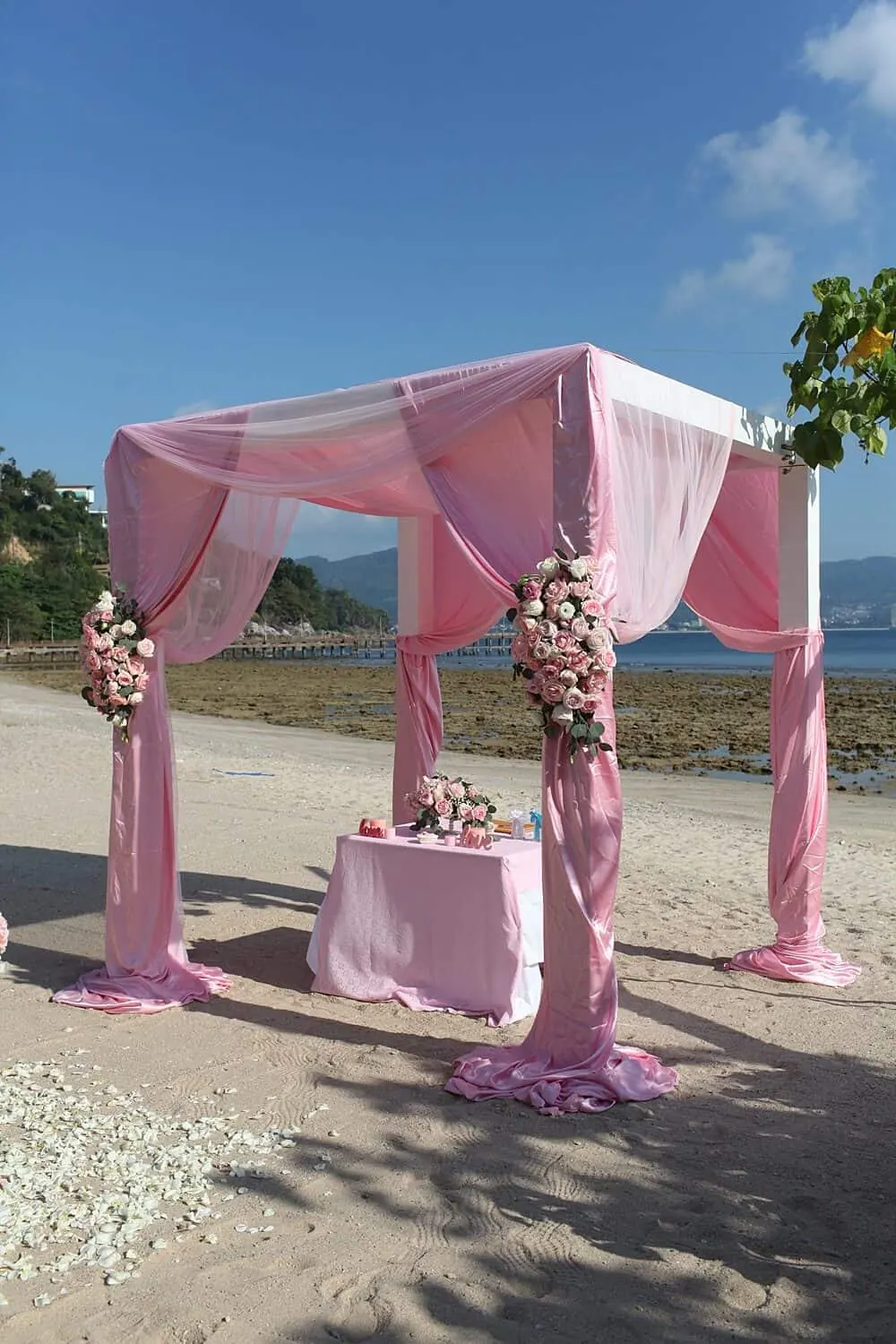 Tanya & Giorgio wedding at Thavorn Beach Villa Resort, Phuket — March 2019 (image 12 of 16)